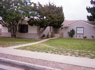 555 S Yorba St, Orange, CA 92869