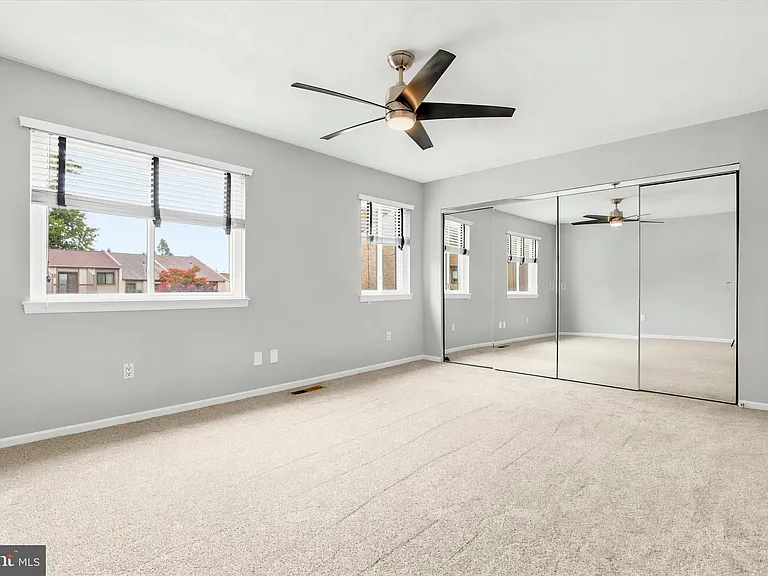 804 Bismark Way — Photo 21