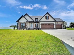 5820 Dottie Cir, Hope Mills, NC 28348