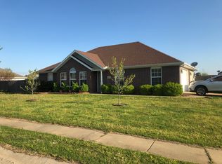 495 Benton Dr, Pea Ridge, AR 72751