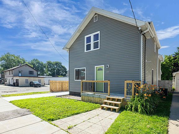 3rd image of 1315 W Summer St