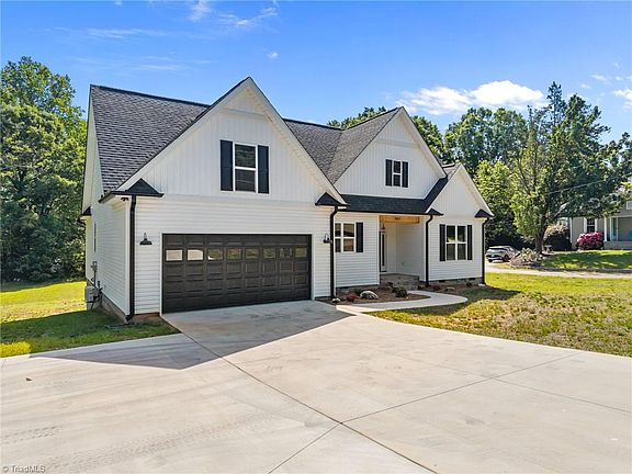 2nd image of 5037 Faith Rd