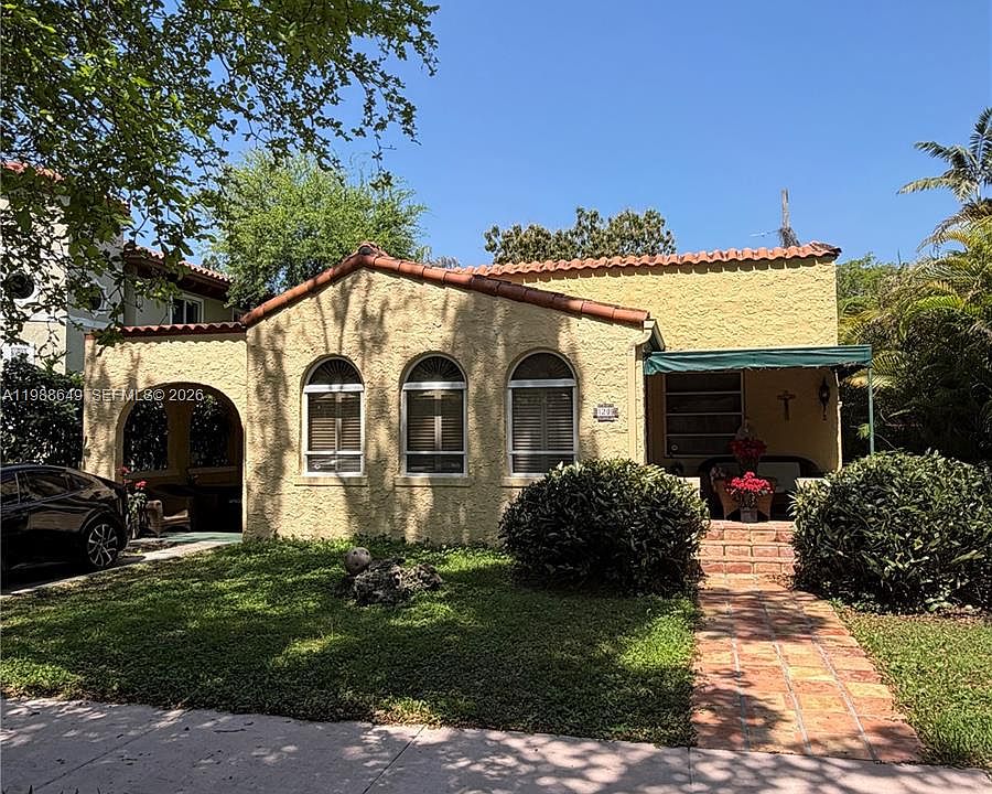 1st image of 1209 Mariana Ave