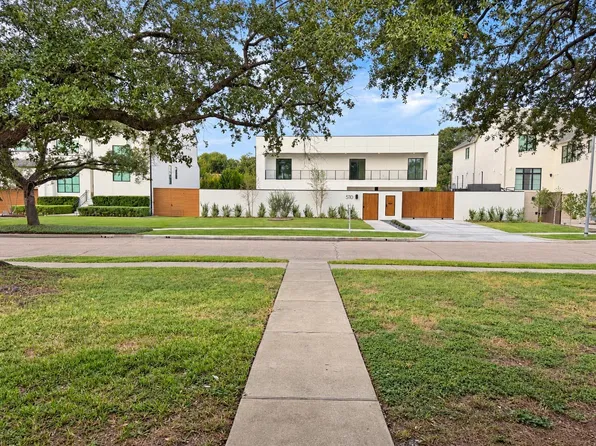5111 Glenmeadow Dr, Houston, TX 77096