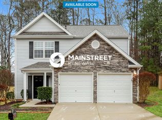 494 Arbor Ridge Dr, Stone Mountain, GA 30087