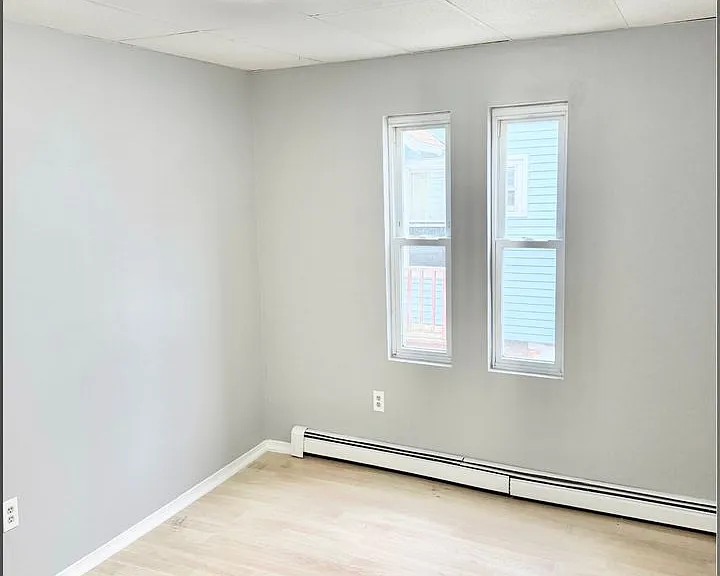 37-41 Mason Avenue — Photo 11