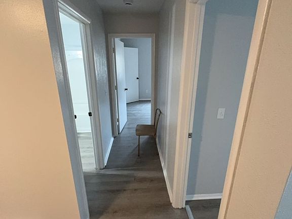5th image of 1540 Brooke Park Dr #1