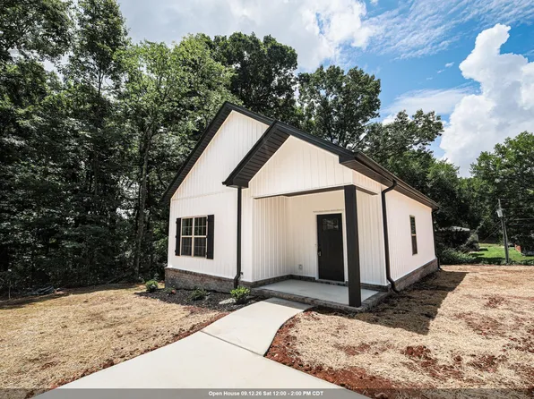 426 Smith St, Florence, AL 35630