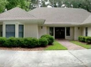 4 Longstreet Ln, Savannah, GA 31411