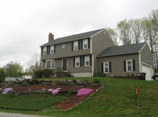 151 Barretts Hill Rd, Hudson, NH 03051