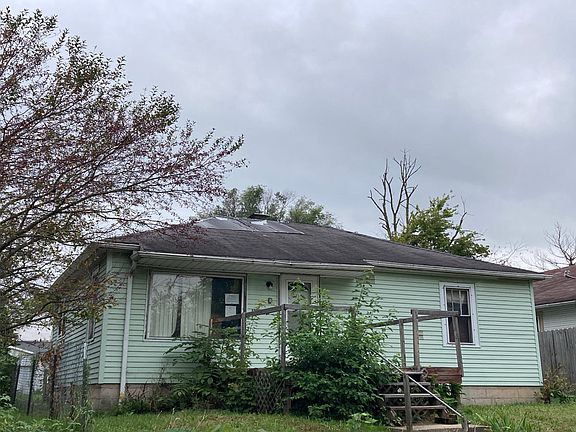 3rd image of 1218 Crosshall St