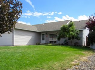 2910 Misty Ave, La Grande, OR 97850