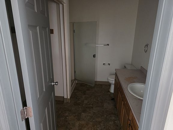 4th image of 264 Ecols St S #3