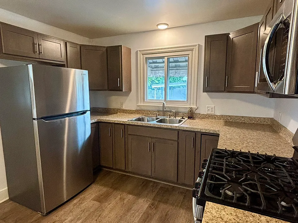 77 Laverack Ave #2