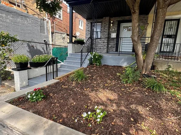 765 N 49th St, Philadelphia, PA 19139