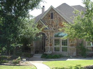 327 Silver Canyon Dr, Fort Worth, TX 76108