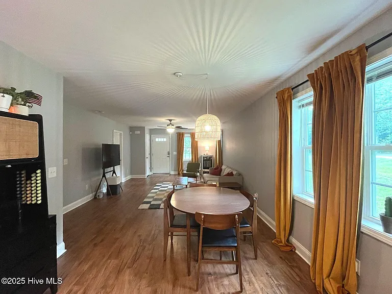162 Midway Rd — Photo 9