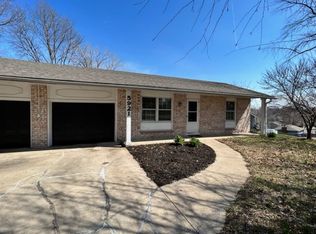 5921 Pflumm Rd, Shawnee, KS 66216