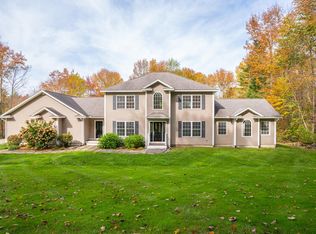 247 W Sleepy Hollow Rd, Essex, VT 05452