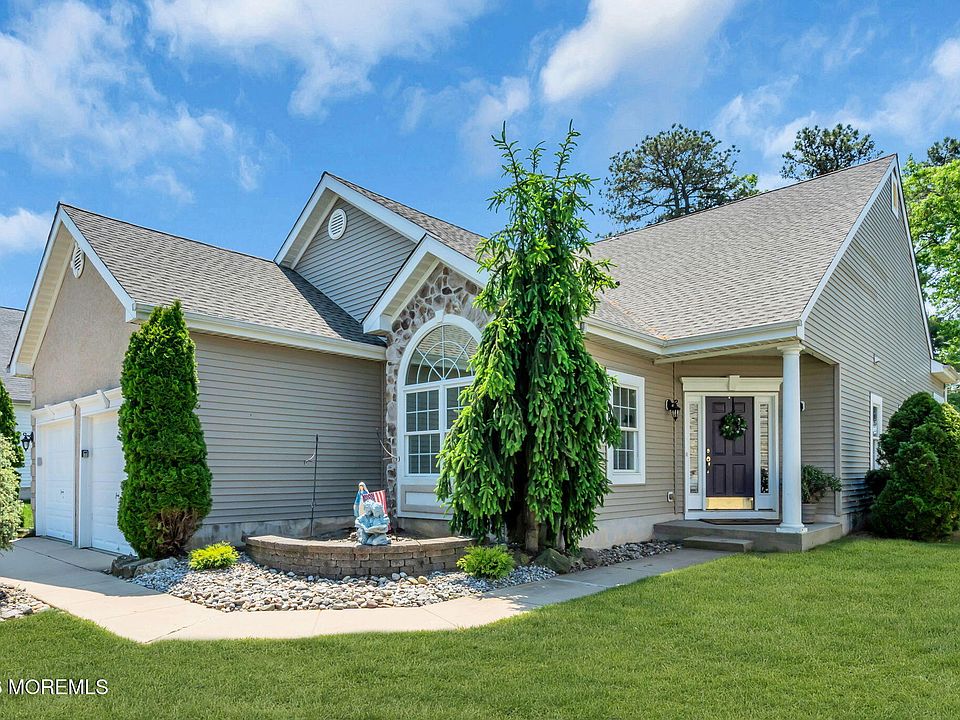 1st image of 84 Cypress Point Lane