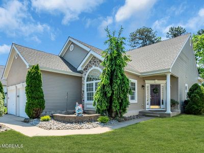 84 Cypress Point Lane, Jackson, NJ, 08527