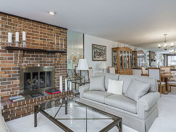 4th image of 601 Lake Hinsdale Dr APT 401