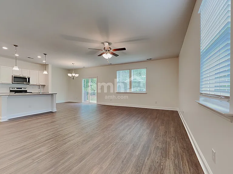 313 W Cartess Rd — Photo 8