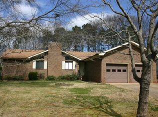 110 Wagon Wheel Dr, Rex, GA 30273