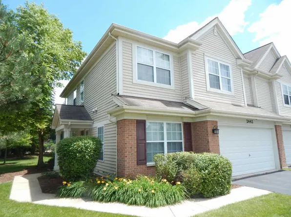 2442 Claremont Ln, Lake In The Hills, IL 60156