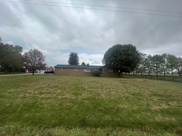 11520 State Route 56 W, Mount Sterling, OH 43143