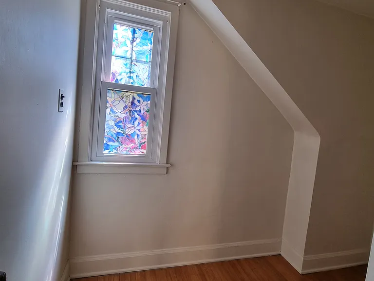 179 Amherstdale Rd — Photo 25
