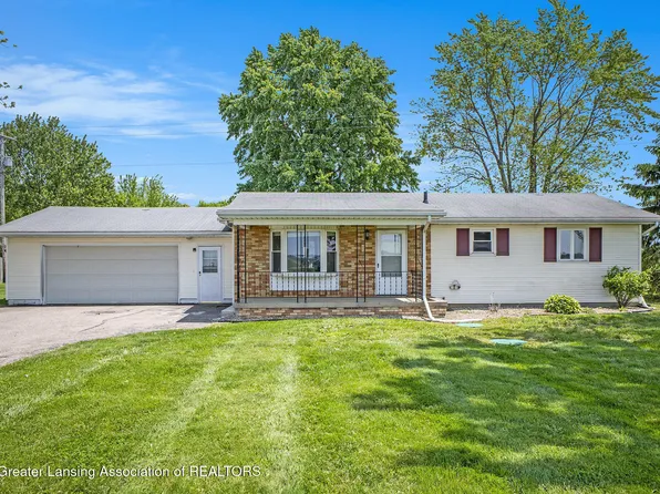 470 N New Lothrop Rd, Lennon, MI 48449