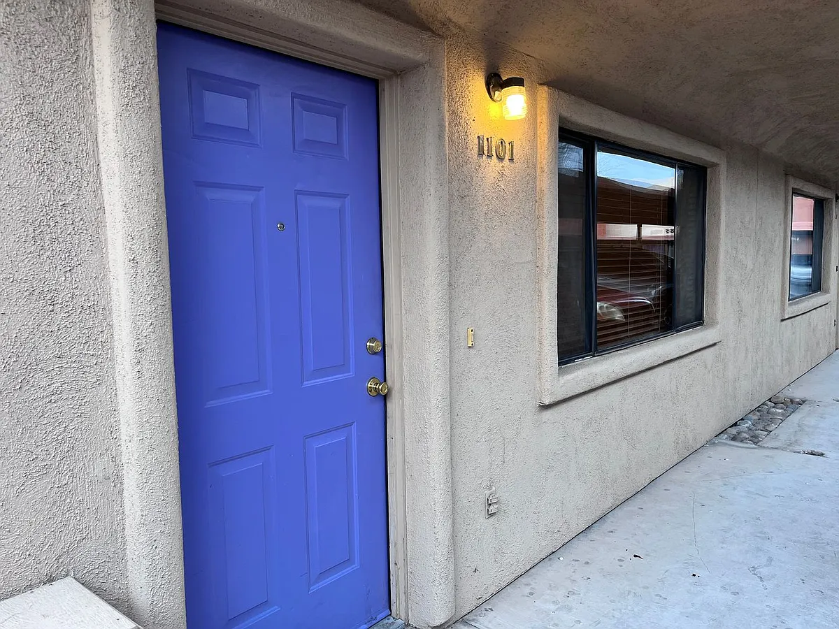 Building Photo - 1717 E Glenn St