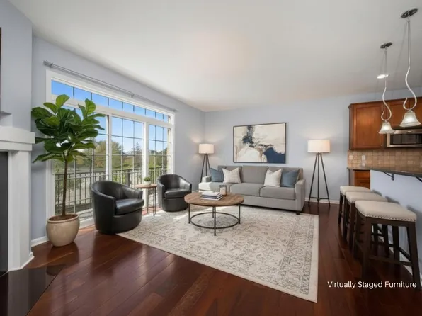 67 Highland Pointe Cir, Columbus, OH 43235