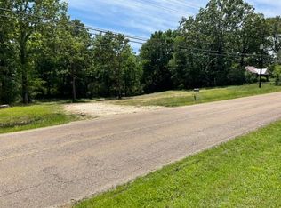 1440 India Rd, Paris, TN 38242