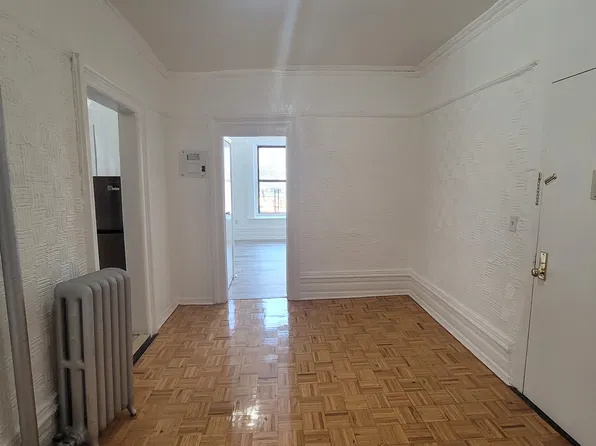 (undisclosed Address), Brooklyn, NY 11212