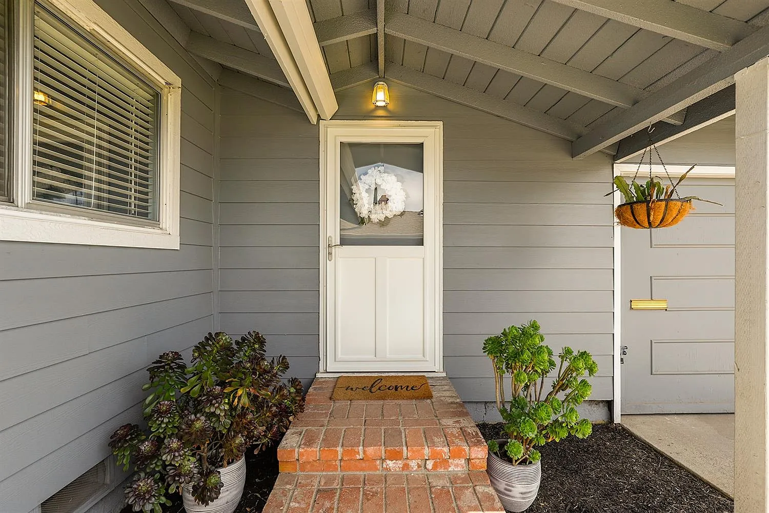 8128 Lichen Dr photo 1