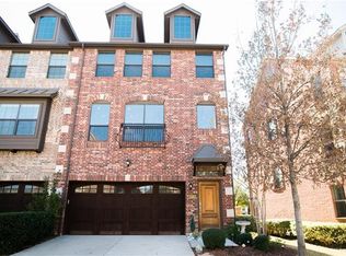 1566 Biltmore Ln, Irving, TX 75063