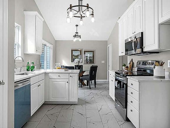 2nd image of 3320 Tuscany Hills Ct