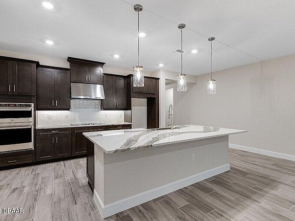 2nd image of 2959 Arranmore Dr