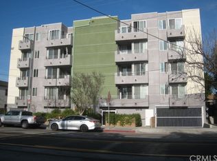 5818 Whitsett Ave #301, Valley Village, CA 91607