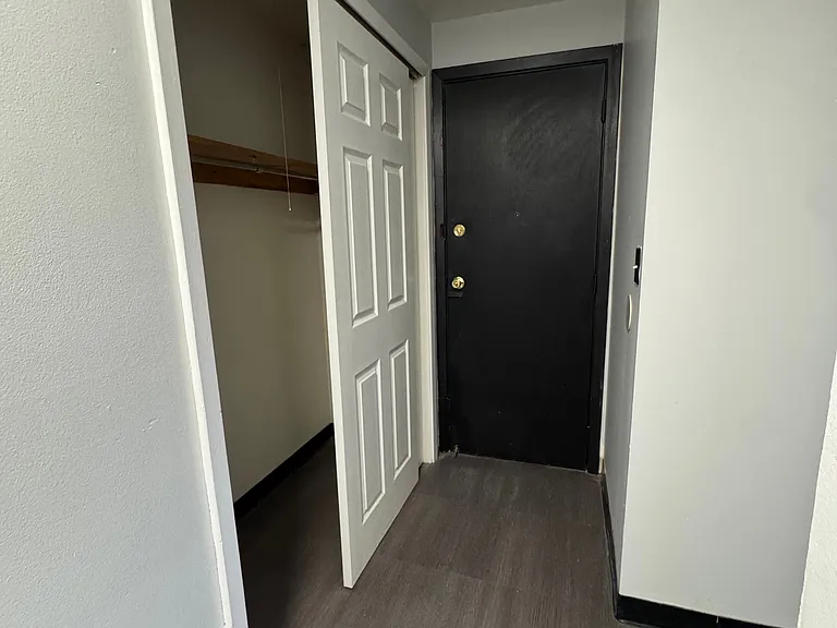 411 Hal Greer Boulevard — Photo 24