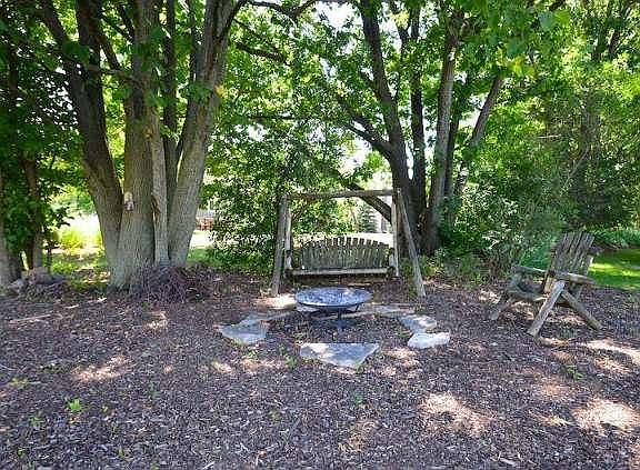 5th image of W132N6677 Westview Dr