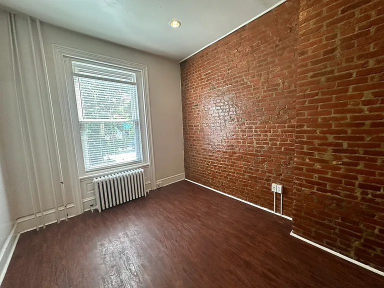 2311 Christian St #1F — Photo 7