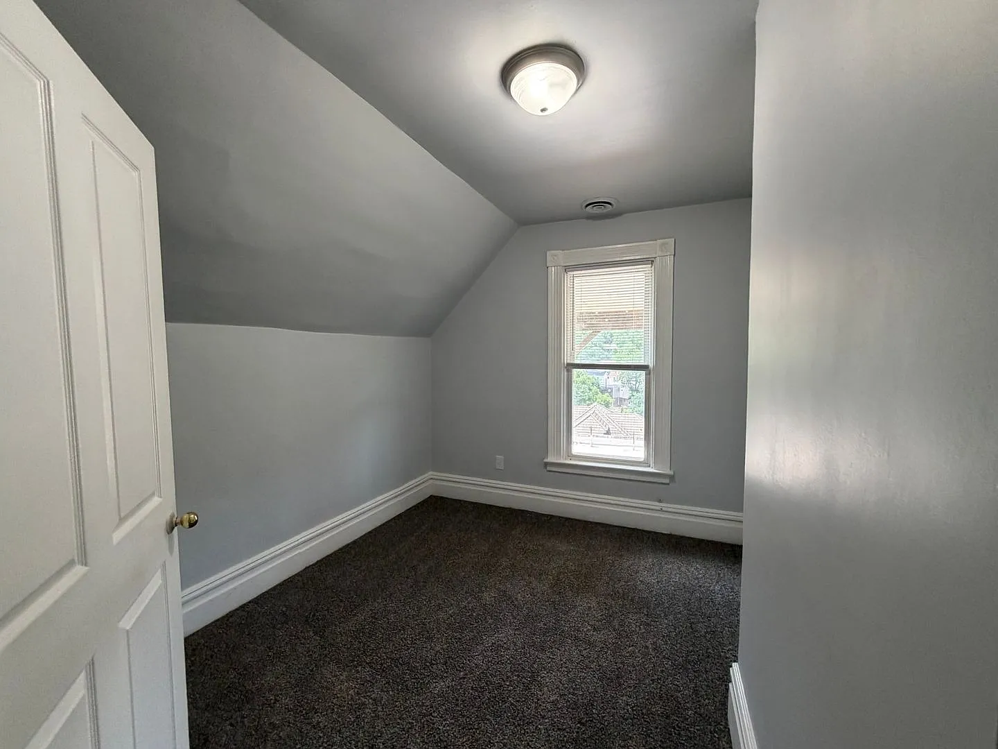 2-BR in Turtle Creek - Income-restricted — Photo 1