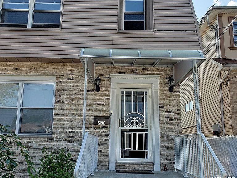 1st image of 290 Mallory Ave #2