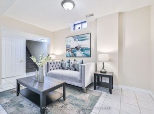 37 Bluebell Dr, Markham, ON L3S 3P5