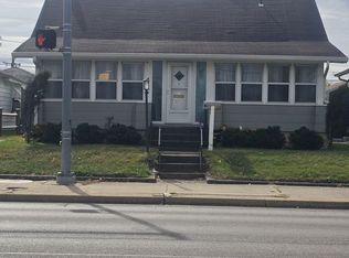 403 W Memorial Dr, Muncie, IN 47302