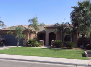 1449 La Lila, Arvin, CA 93203