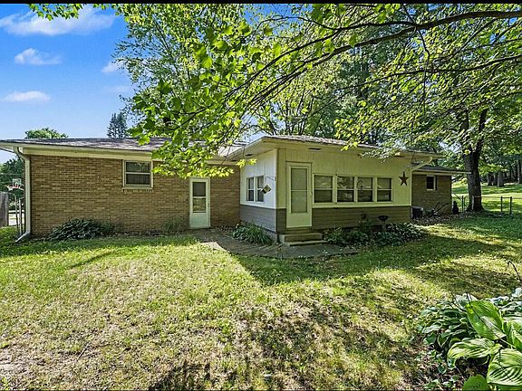 5th image of 7114 Kay Dr